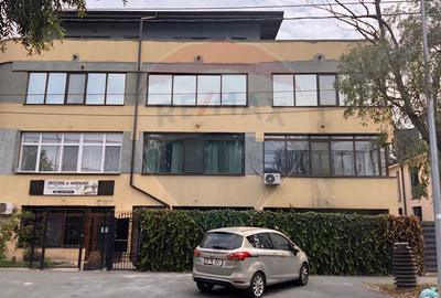 DE INCHIRIAT Spatiu comercial de 130mp in zona Sisesti - 1