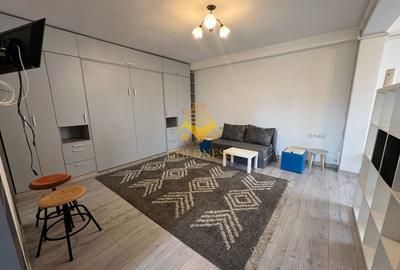 Apartament cu 2 camere semidecomandat, mobilat în Dâmbul Rotund