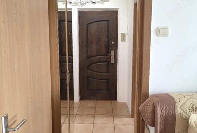 Apartament 2 camere zona Grivitei renovat,82000 Euro neg - 4