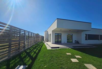 Vila de Inchiriat | Corbeanca-Tamasi | 4 Camere | 1082 mp Teren - 8