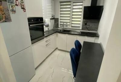 PODU ROS - BLD TUTORA - 3 CAMERE - ETAJ INTERMEDIAR -  RENOVAT TOTAL - MOBILAT - 3