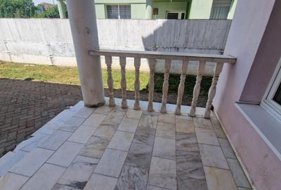 INCHIRIERE Casa individuala D + P + E + M cu 8 Camere 5 Bai 750 mp Teren CETATE - 19