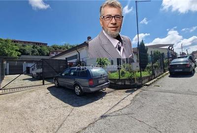 Casă individuală cu 6 camere în Muncitoresc