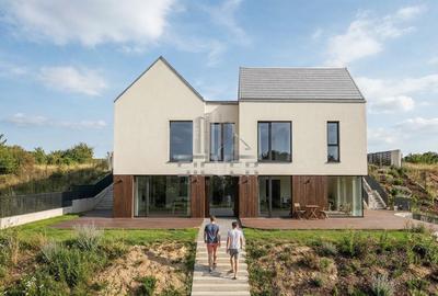 Casa moderna NZEB/teren 413 mp/ zona Maramuresului. - 1
