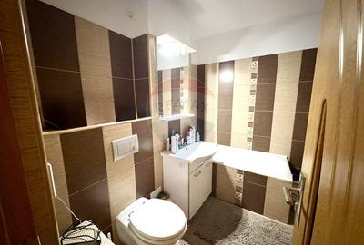 Vanzare apartament 3 camere decomandat cu loc parcare Micalaca zona300 - 11