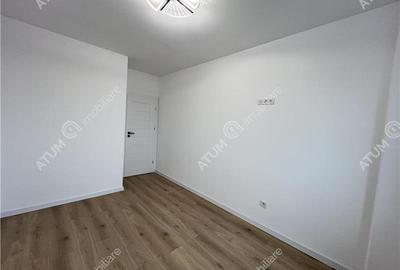 Apartament intabulat de 3 camere cu 2 balcoane pe Calea Surii Mici - 11