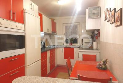 Apartament 55 mpu mobilat utilat 3 camere 2 balcoane pivnita Cisnadie - 17