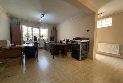 Tomis I, vila P+1 cu 4 camere, 2 balcoane, curte, loc de parcare - 7