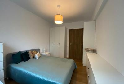 Complex Central  2 cam dec, mobilat, utilat, parcare, renovat - 11