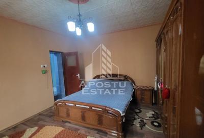 Casa individuala cu 6 camere,2 bai,teren de 1017 mp Pischia Central - 5