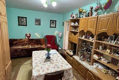 Apartament cu 2 camere semidecomandat în Apollo
