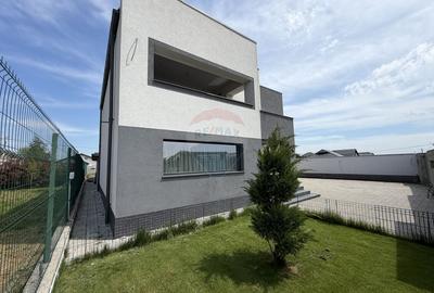 Casă / Vilă cu 5 camere de vânzare în zona Exterior Vest - 30