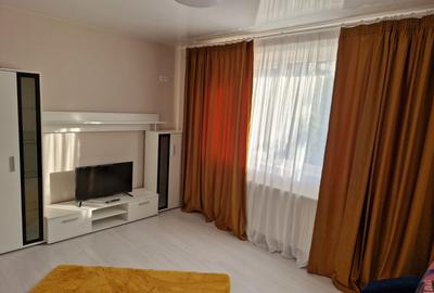 Apartament cu 2 camere semidecomandat în Titan