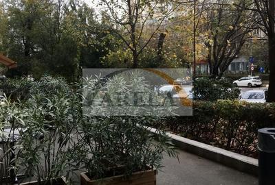 De vanzare - elegant, renovat complet - 3 camere la Calea Vacaresti - 15