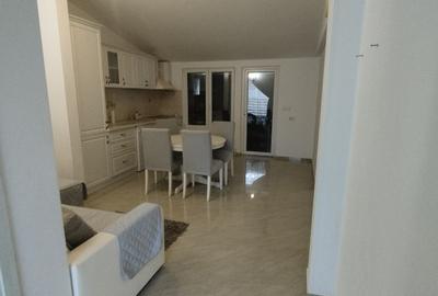 Apartament cu 2 camere decomandat în Circumvalațiunii