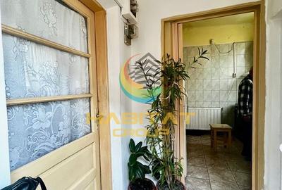 Casa de Vanzare 41 mp -2 camere/curte - zona Timpuri Noi - 5