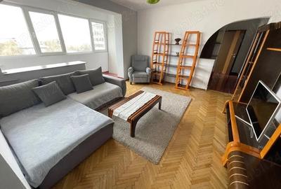 Apartament cu 3 camere semidecomandat, mobilat în Pajura