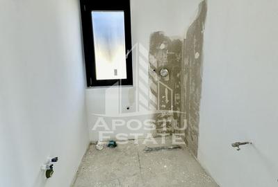 Duplex alipit cu 4 camere situat in vatra satului din Giroc - 10