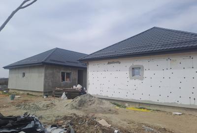 Casa  pe parter 3 cam+Pod.Teren 210mp. - 17