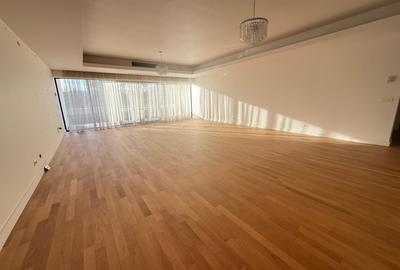 Apartament cu 4 camere decomandat, mobilat în Șoseaua Nordului