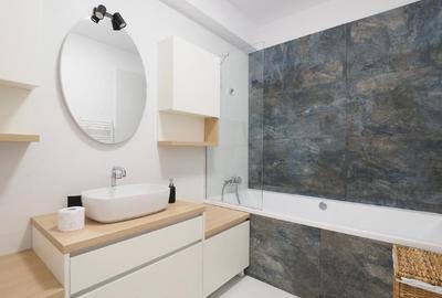 Apartament cu 4 camere semidecomandat, mobilat în Herăstrău