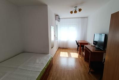 Tomis 3-garsoniera s-20mp, mobilata și utilata.  Termen lung! - 1