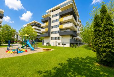 0% Comision ! Apartament 2 camere, expundere sudica, cart. Europa - 11