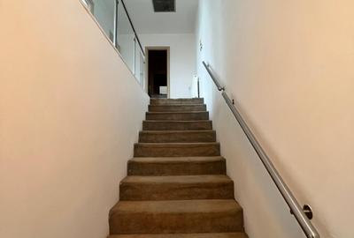 Casa 5 camere Tunari - 6