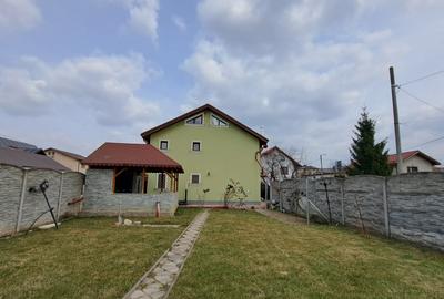 VILA INDIVIDUALA SUPERBA - CU TEREN GENEROS - AMPLASAMENT IDEAL - 13