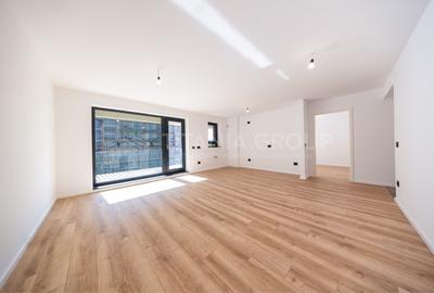Apartament cu 2 camere semidecomandat în Tractorul