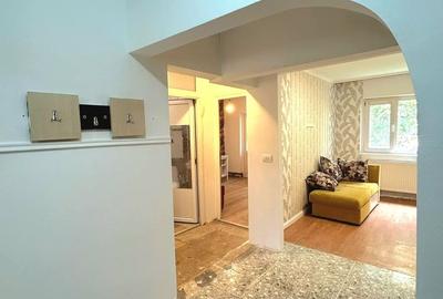 Apartament 3 camere, decomandat, parter, zona Lipovei - 2
