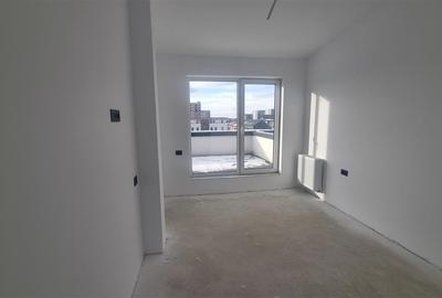 Penthouse de 2.5 camere zona Tractorul - 6