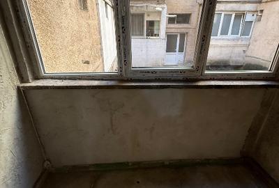 Apartament 3 camere, 68 mp - Zona Centrală, Târgu-Jiu (Parter) - 15