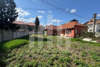 Teren intravilan | De vanzare | 818 mp | 20 ml deschidere | Cetate - 2