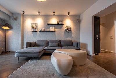 Apartament cu 3 camere decomandat, mobilat în Kiseleff