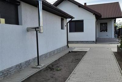 Vila P+M constructie 2020, pretabila doua famiili, teren 620 mp, Cazasu - 6
