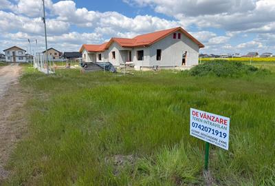 Intravilan 633mp | Deschidere 24ml | bransament curent | Str. Oituz - 3