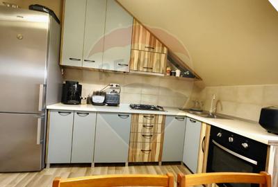 Apartament cu 3 camere de vânzare - 6