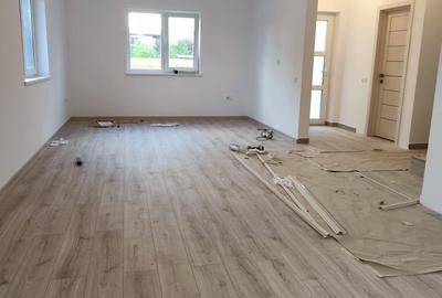 FARA COMISIOANE casa cu 4 - 5 camere P+1+pod 2 placi terasa cam tehnic la cheie - 7