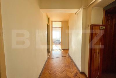 Apartament de 3 camere decomandat, 75 mp, 2 băi, 2 balcoane, etaj intermediar. - 19