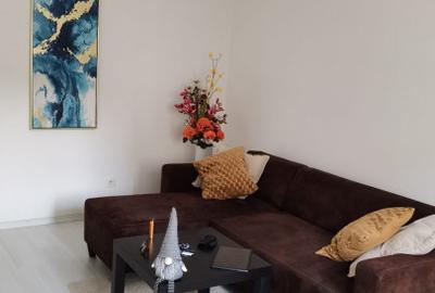 Cotroceni | Casa 3 Camere | Curte | Renovata | Pod Mansardabil - 1