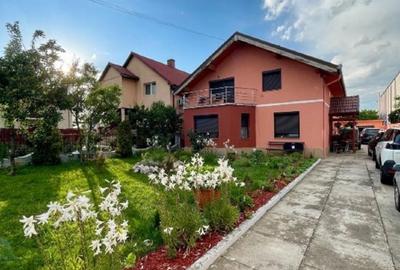 Casă individuală cu 5 camere în Ghiroda