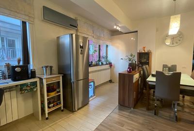 Inchiriere 3 camere - Decebal - bloc boutique - 7