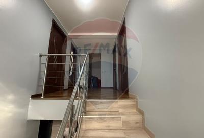 Casă / Vilă cu 5 camere de vânzare - 14
