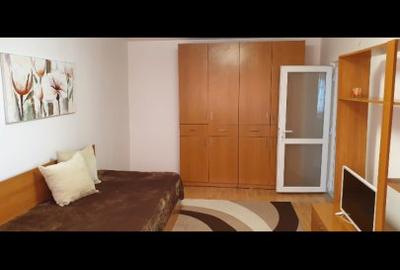 Tineretului-Parc,Garsoniera Vedere Parc - 1