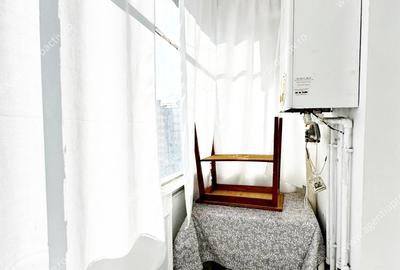 	Apartament cu 2 camere decomandat, in cartierul Micro 21, la etajul 6. - 6