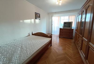 Apartament 3 camere de închiriat | Centru Alba Iulia | Lift - 4