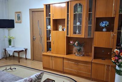 Apartament cu 2 camere nedecomandat, mobilat în Alexandru cel Bun