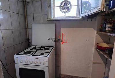 Casa spatioasa cu gradina mare zona Expozitiei  Agronomie - 16