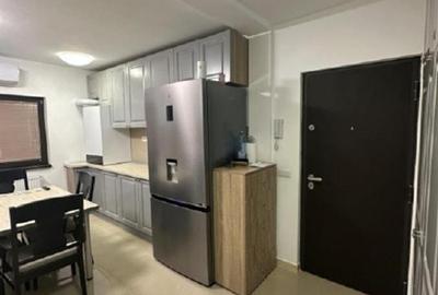 Apartament cu 3 camere decomandat în 13 Septembrie